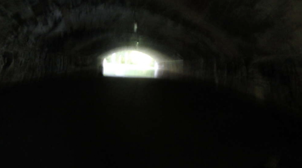 tunnel