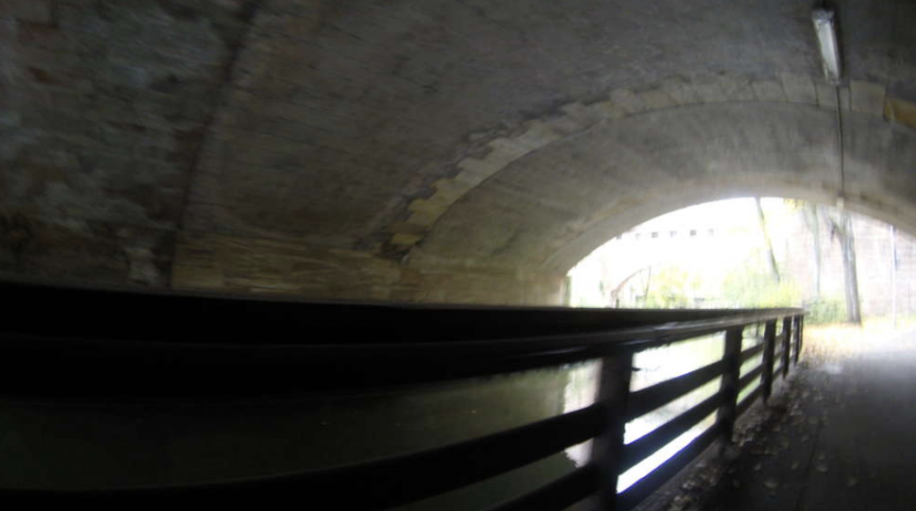 tunnel 2